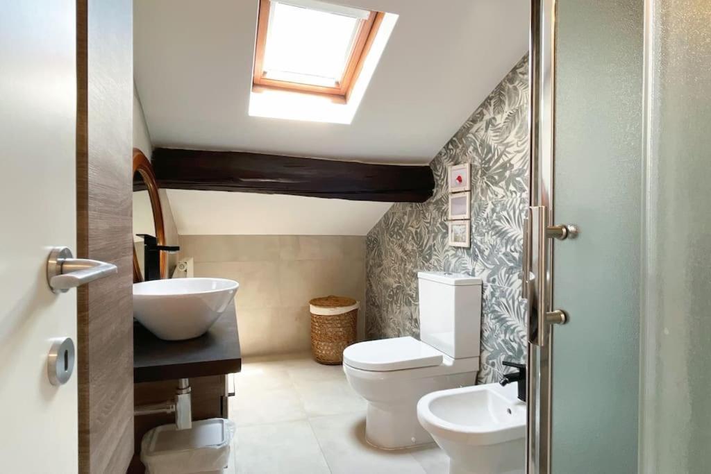 Appartamento Nest On The Roofs - Affitti Brevi Italia Lecco Esterno foto